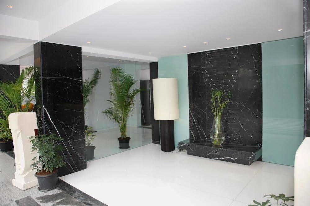 Ar Fontana Bay Aparthotel Pune