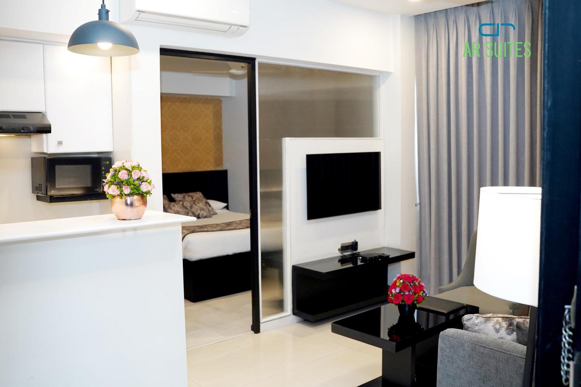 Ar Fontana Bay Aparthotel Pune